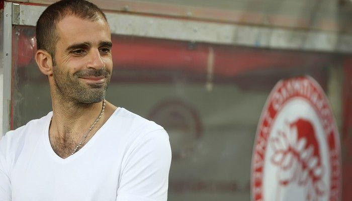 Ισά: “Προτεραιότητα ο επιθετικός”