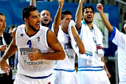 Πετρούτσι: “Θέλουμε και μπορούμε να πάρουμε wild card”