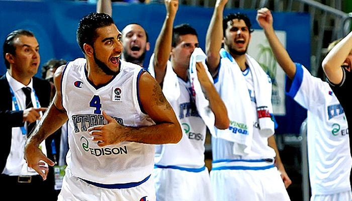 Πετρούτσι: “Θέλουμε και μπορούμε να πάρουμε wild card”