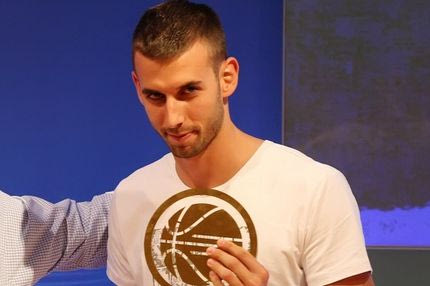 Γιάνκοβιτς: “Περιμένω να φάω την μπάλα στο κεφάλι από τον Διαμαντίδη”