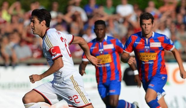 Ασίστ ο αρχηγός Κακά με τη Μίλαν