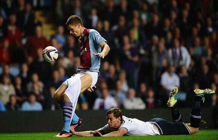 Τον έγδυσε για να μην σκοράρει