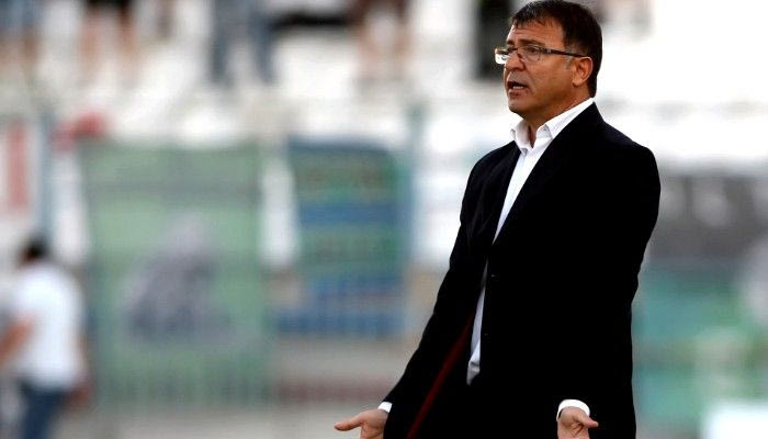 Παραιτήθηκε ο Λεμονής