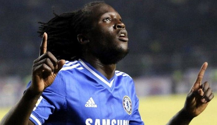 Λουκάκου κι άλλοι 2 στην Έβερτον