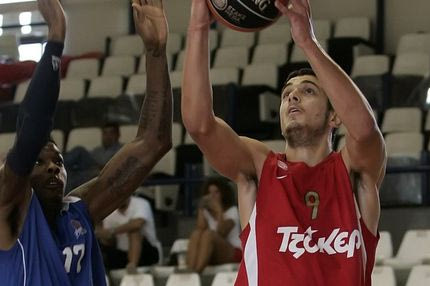 Νίκησε το Ρέθυμνο ο Ολυμπιακός