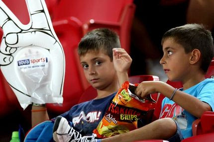 Μια… ημι-καλτ βραδιά με την Εθνική στα VIP του Καραϊσκάκη