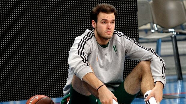 Πατ Καλάθης: ”Μια μεγάλη οικογένεια”