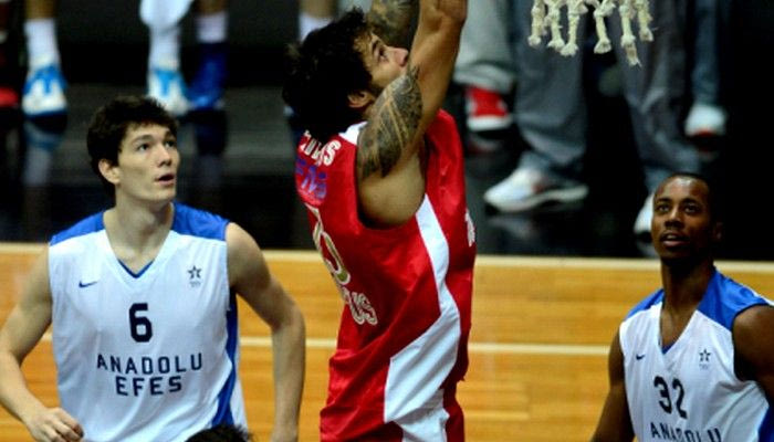 Ανατολού-Ολυμπιακός 78-83