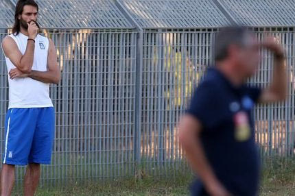 Ο Γιώργος Σαμαράς ενημερώνει τον ΠΑΟΚ για τη Σαχτιόρ