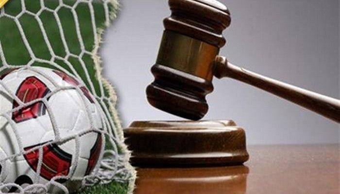 Άπαντες κρέμονται από τα χείλη του Κορέα…