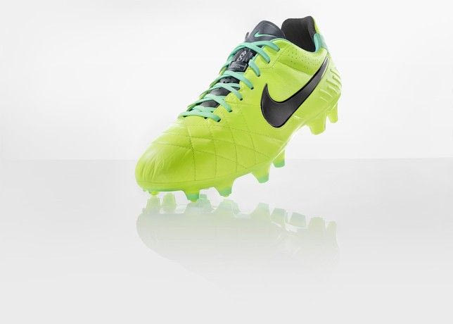 Nike Football “High Visibility”… τραβάει τα βλέμματα