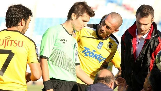 Τάμπρατζης: “Δίκαια διαμαρτύρεται η ΑΕΚ”