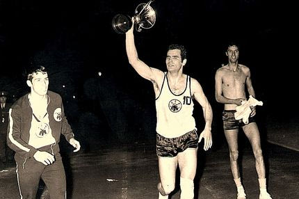 “Δεν χάνει η ΑΕΚ ρε”