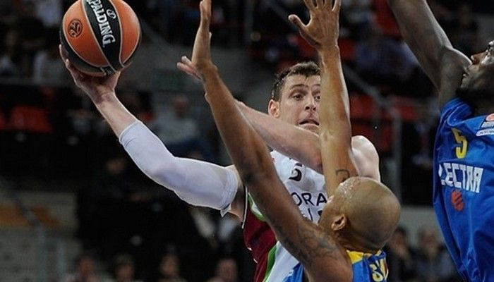 “Επιβίωσε” η Μπασκόνια στη μάχη με τη Μακάμπι, σεφτέ με νίκη η Κούμπαν