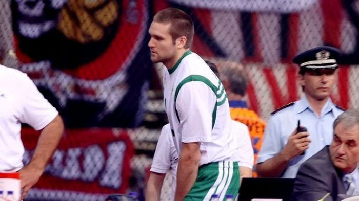 Εμεινε στην Αθήνα ο Μπράμος