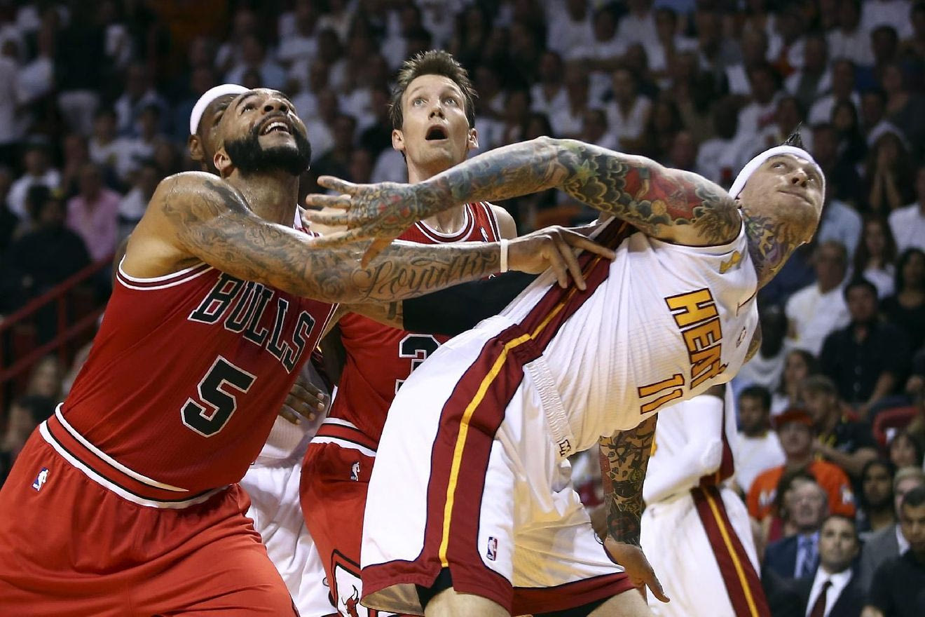 Πήραν το ντέρμπι οι Χιτ