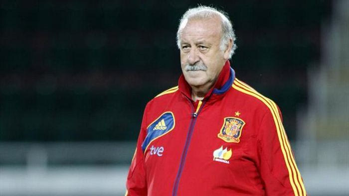 Με “Έλληνα” οι τρεις υποψήφιοι για τον πάγκο της εθνικής Ισπανίας