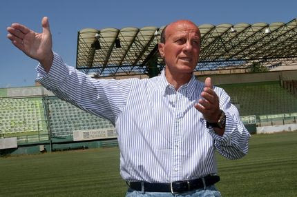 Δομάζος: “Θα τους τα πετάξω στη μούρη”!