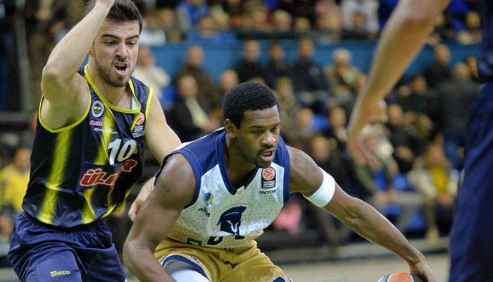 Άργησε να ξυπνήσει η Φενέρ, δύσκολες νίκες για ΤΣΣΚΑ και Μπαρτσελόνα