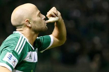 Ο πανηγυρισμός του Φιγκερόα για το παιδί του