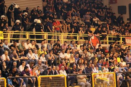 Μόνο τα διαρκείας με Ολυμπιακό