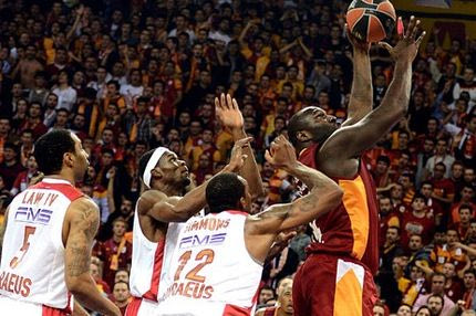 Η μαγική συνεργασία Αρόγιο – Τζαβάι