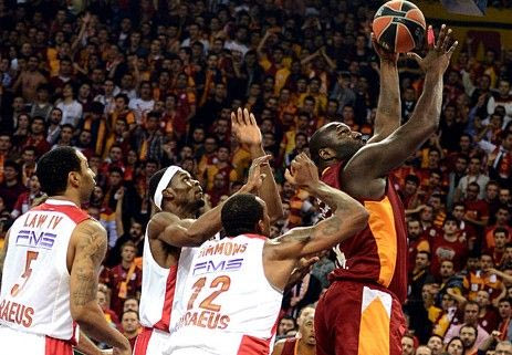 Η μαγική συνεργασία Αρόγιο – Τζαβάι