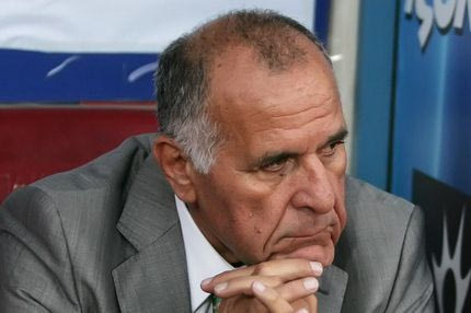 Διαψεύδει Δομάζο ο Κωνσταντίνου
