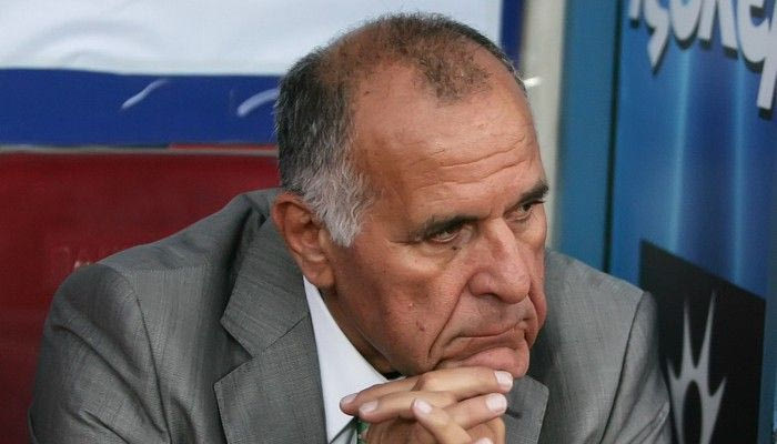 Διαψεύδει Δομάζο ο Κωνσταντίνου