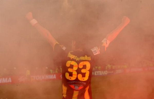 O βοηθός δηλώνει ΑΕΚ