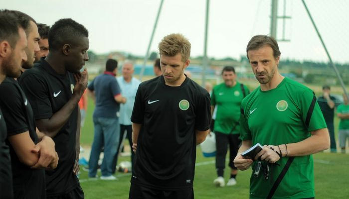 Ξεκουράζει βασικούς ο Μάντζιος