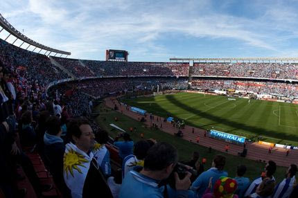 Αντίπαλοι Περουβιανοί τσακώθηκαν στο “Μονουμεντάλ”