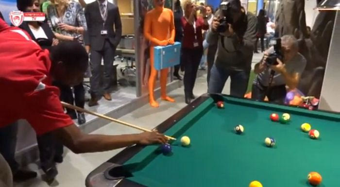 Σπανούλης, Πρίντεζης και Πέτγουεϊ παίζουν μπιλιάρδο