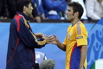 Ένας καταδικασθείς προπονητής, ένας ξεπεσμένος αστέρας και μία χώρα στα μαχαίρια