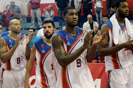 Σπαρτάκ Αγ.Πετρούπολης – Πανιώνιος 68-69