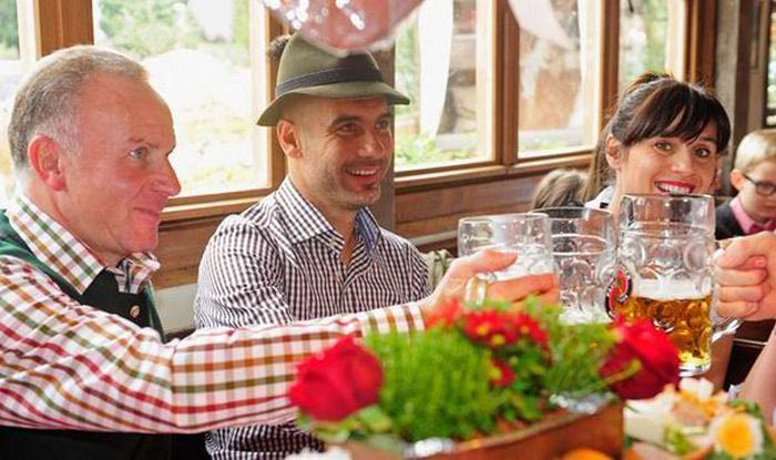 Η Μπάγερν στη γιορτή της μπύρας