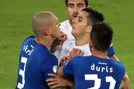 Αποβλήθηκε ο εκτός εαυτού Σκρτελ