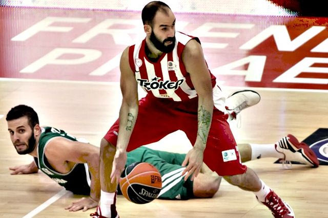 Σπανουλης: “Πώς να φύγω από τον Ολυμπιακό;”