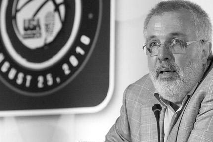 Χωρίς φανφάρες και πανηγυράκια