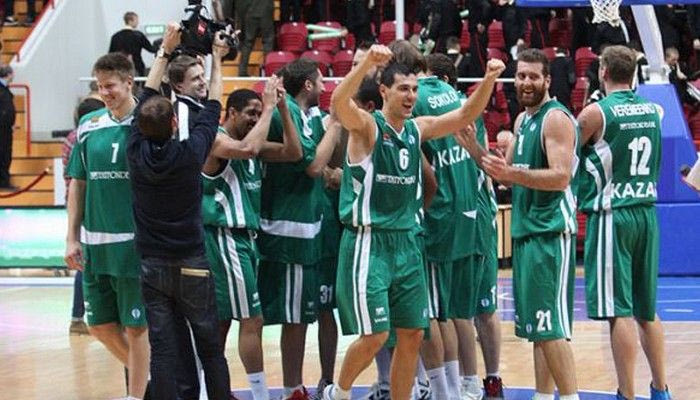 Νίκη στην εκπνοή η Ούνιξ με τρομερό τρίποντο