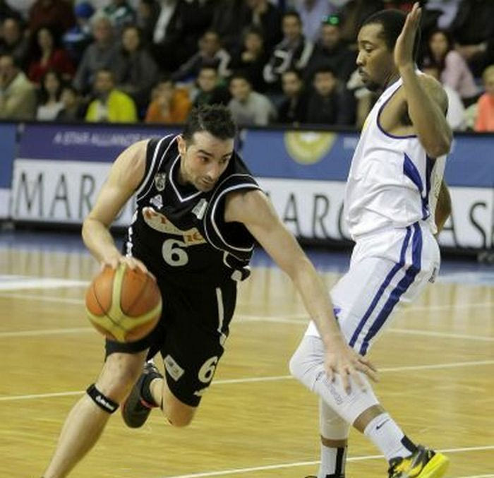 Στα… πιτς για 3-4 μήνες ο Χαραλαμπίδης