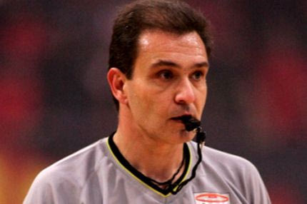 Οι διαιτητές του ντέρμπι