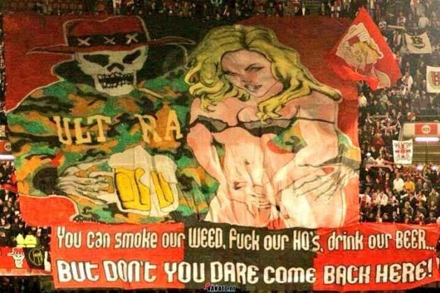 Το ιδιαίτερο πανό των οπαδών του Άγιαξ