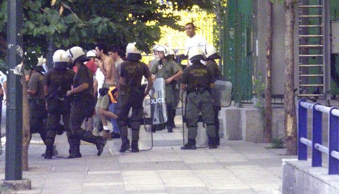 H κρίσιμη σύσκεψη του Σαββάτου και το ενδεχόμενο αναβολής