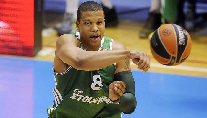 Μπατίστ: “Συνεχίζουμε με το κεφάλι χαμηλά”