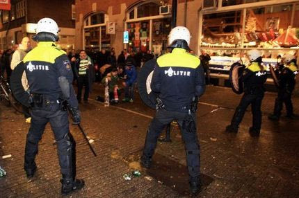 Χούλιγκαν του Άγιαξ πυροβόλησαν οπαδούς της Σέλτικ