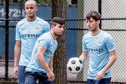 Οι παίκτες της Σίτι “μαγεύουν” στους δρόμους της Νέας Υόρκης