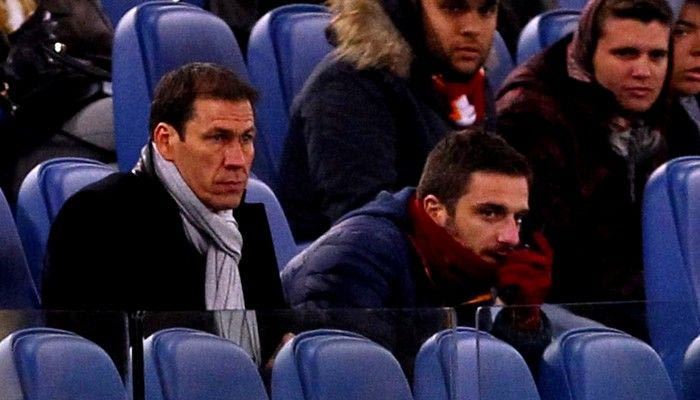 Πρόστιμο στον Γκαρσία για τις εξ αποστάσεως οδηγίες