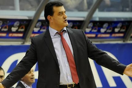 Επίσημο το διαζύγιο με Γιαπλέ