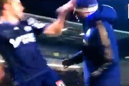 Φιλική σφαλιάρα του Ζινιάκ στον προπονητή του!